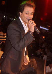 بالصور.. الدعوة المجانية جذبت عشرة الاف شخص لكرنفال الحرية صورة رقم 2 بالصور.. الدعوة المجانية جذبت عشرة الاف شخص لكرنفال الحرية صورة رقم 2