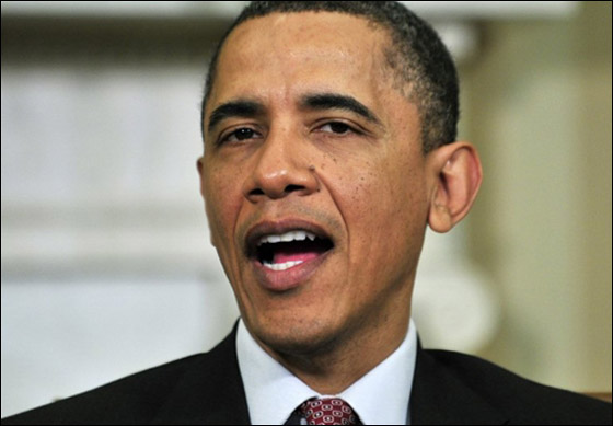 بعد جدل واسع.. اوباما يكشف عن شهادة ميلاده امام الصحافة! صورة رقم 3 بعد جدل واسع.. اوباما يكشف عن شهادة ميلاده امام الصحافة! صورة رقم 3