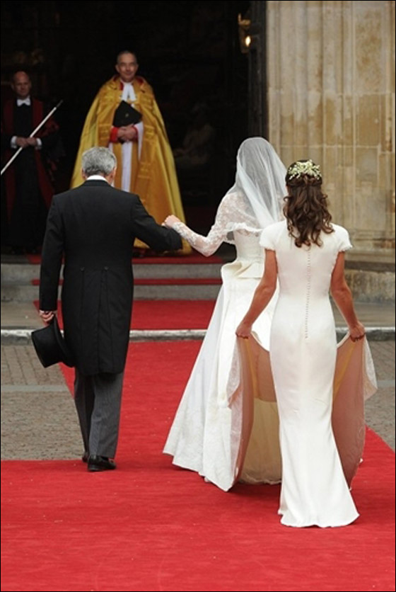 بيبا ميدلتون.. صاحبة افضل مؤخرة لعام 2011!!  صورة رقم 4