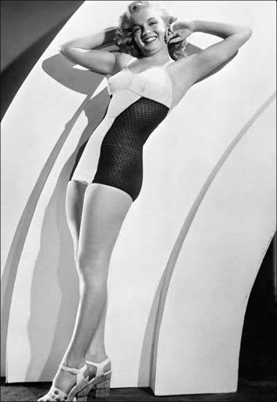 ليلة مارلين مونرو الاخيرة كانت مع زعيم عصابات مغرمة فيه!  صورة رقم 8