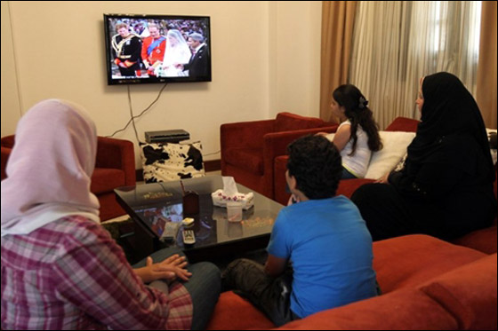 مسلسلات اون لاين ينقل لكم بالصور أجواء الزفاف الملكي حول العالم!!   صورة رقم 19