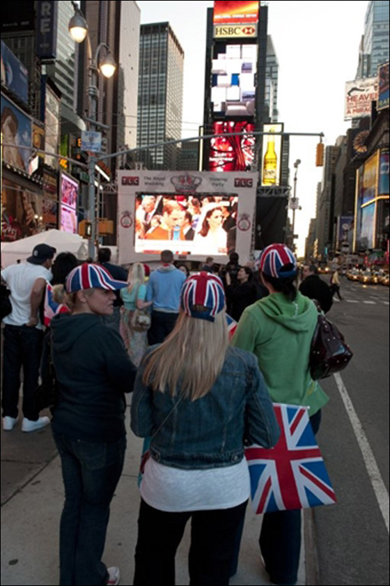 مسلسلات اون لاين ينقل لكم بالصور أجواء الزفاف الملكي حول العالم!!   صورة رقم 27