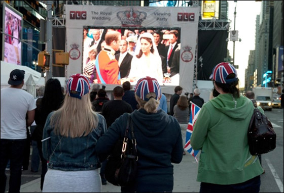 مسلسلات اون لاين ينقل لكم بالصور أجواء الزفاف الملكي حول العالم!!   صورة رقم 26