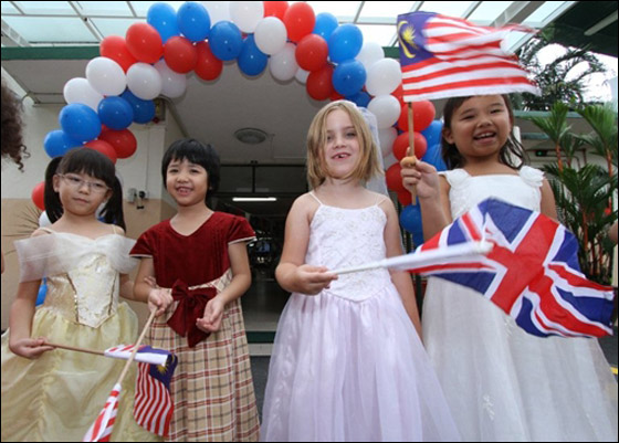 مسلسلات اون لاين ينقل لكم بالصور أجواء الزفاف الملكي حول العالم!!   صورة رقم 8