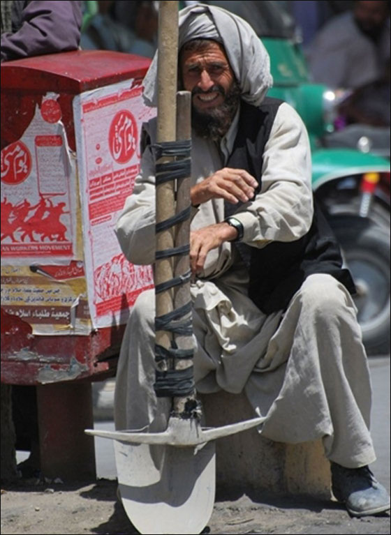 مسلسلات اون لاين ينقل لكم صور لعمال العالم يتظاهرون بذكرى الاول من ايار   صورة رقم 2