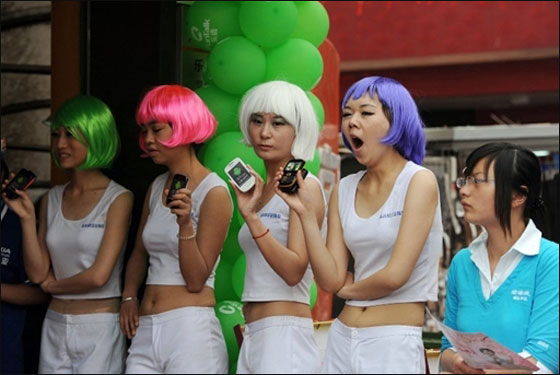 مسلسلات اون لاين ينقل لكم صور لعمال العالم يتظاهرون بذكرى الاول من ايار   صورة رقم 10