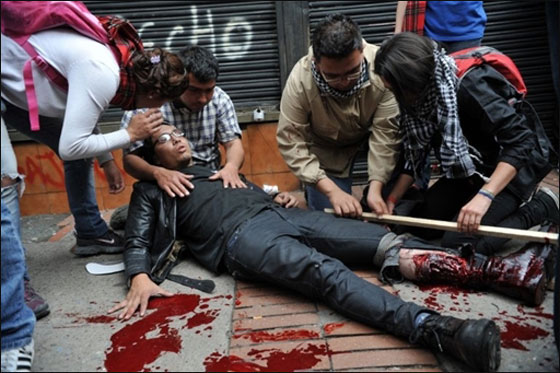 مسلسلات اون لاين ينقل لكم صور لعمال العالم يتظاهرون بذكرى الاول من ايار   صورة رقم 35