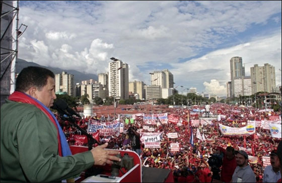 مسلسلات اون لاين ينقل لكم صور لعمال العالم يتظاهرون بذكرى الاول من ايار   صورة رقم 56