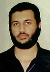 تشييع جثمان نجل القذافي الأصغر واحفاده الثلاثة اليوم!!  صورة رقم 1