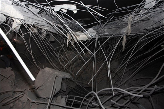 تشييع جثمان نجل القذافي الأصغر واحفاده الثلاثة اليوم!!  صورة رقم 12