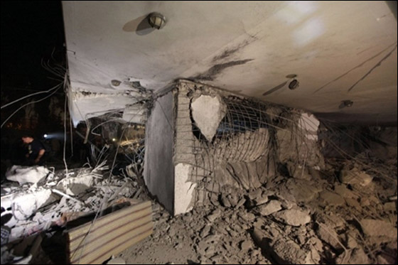 تشييع جثمان نجل القذافي الأصغر واحفاده الثلاثة اليوم!!  صورة رقم 9