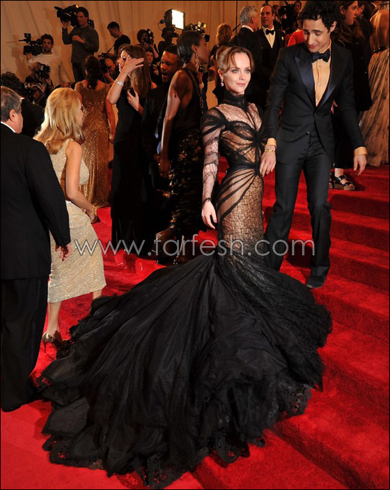 اليكم باقة صور لاجمل نجمات هوليوود في حفل خيري!  صورة رقم 23