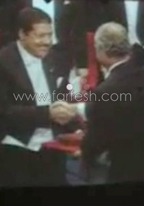 الدكتوراة الفخرية رقم 33 للعالم المصري أحمد زويل صورة رقم 1 الدكتوراة الفخرية رقم 33 للعالم المصري أحمد زويل صورة رقم 1