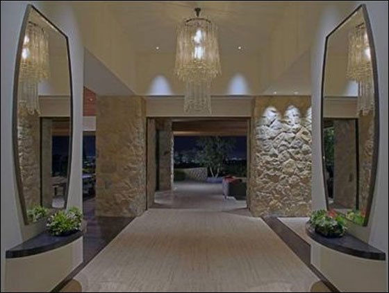 صور رائعة لمنزل جنيفر انيستون البالغة قيمته 42 مليون دولار! صورة رقم 5 صور رائعة لمنزل جنيفر انيستون البالغة قيمته 42 مليون دولار! صورة رقم 5