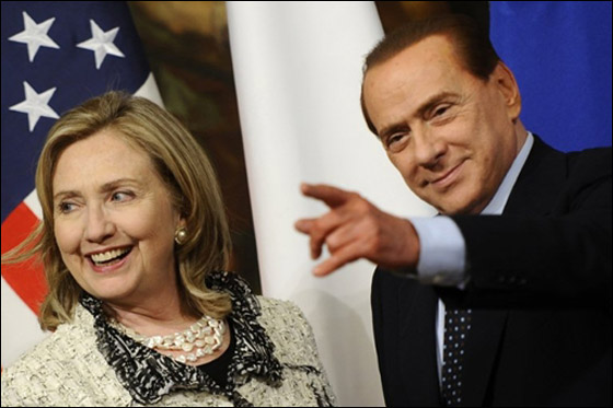 هيلاري كلينتون: لا نزال نؤمن بمستقبل للنظام الحاكم بقيادة الأسد! صورة رقم 3