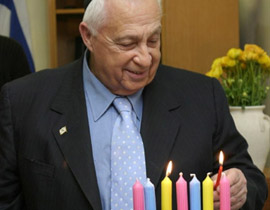 جراحة عاجلة لشارون لاستئصال أجزاء من أمعائه بعد تعفنها صورة رقم 1