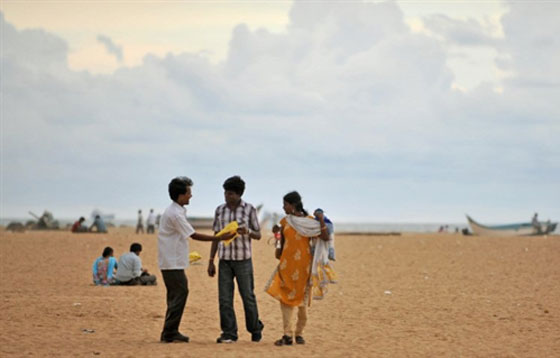 هندي يُدخل الحب للسياسة بتأسيس حزب العشاق!  صورة رقم 3