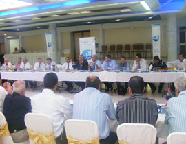 مدير عام ai Bank داني جيتر في لقاء مع زبائن البنك في عبلين صورة رقم 1