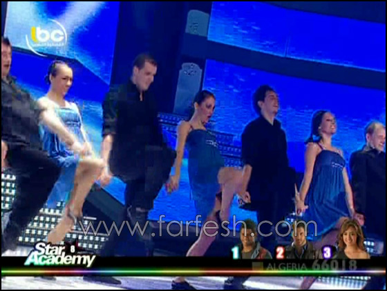 اي طالب فضل فريق اكسنت الغناء معه؟ كريستين ام جيلبيرت؟؟ صورة رقم 28 اي طالب فضل فريق اكسنت الغناء معه؟ كريستين ام جيلبيرت؟؟ صورة رقم 28