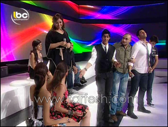 اي طالب فضل فريق اكسنت الغناء معه؟ كريستين ام جيلبيرت؟؟ صورة رقم 20 اي طالب فضل فريق اكسنت الغناء معه؟ كريستين ام جيلبيرت؟؟ صورة رقم 20