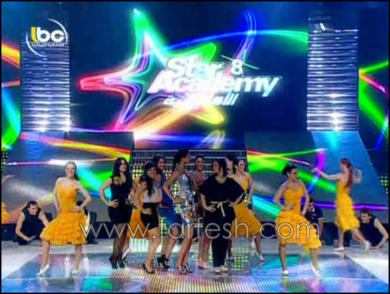 اي طالب فضل فريق اكسنت الغناء معه؟ كريستين ام جيلبيرت؟؟ صورة رقم 15 اي طالب فضل فريق اكسنت الغناء معه؟ كريستين ام جيلبيرت؟؟ صورة رقم 15