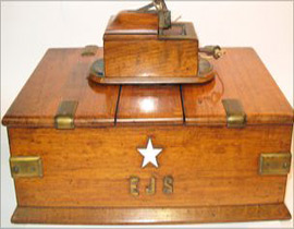 اكتشاف بقايا سفينة تايتانيك في غرفة نوم امريكية!! صورة رقم 1