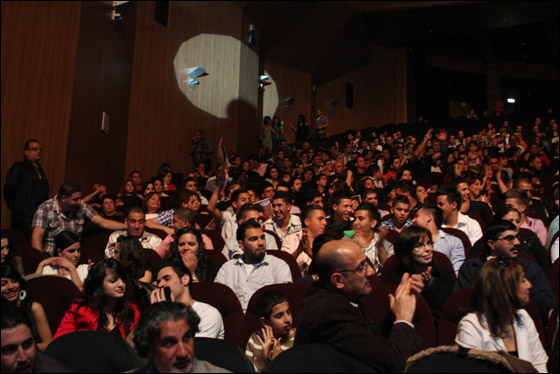 ولعها ولعها.. شعللها شعللها في نيوستار   صورة رقم 4