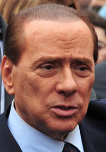سيلفيو برلسكوني يحذر من 