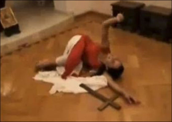 البابا يحارب 