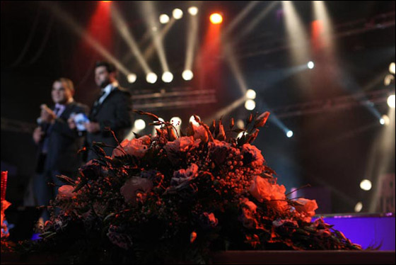 موج هادر هزّ مسرح نيوستار.. رحبوا بالنيوستار 2011 ماندو جريس من فسوطه صورة رقم 2 موج هادر هزّ مسرح نيوستار.. رحبوا بالنيوستار 2011 ماندو جريس من فسوطه صورة رقم 2