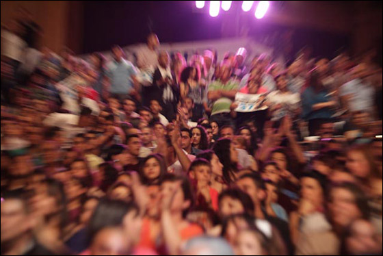 موج هادر هزّ مسرح نيوستار.. رحبوا بالنيوستار 2011 ماندو جريس من فسوطه صورة رقم 22 موج هادر هزّ مسرح نيوستار.. رحبوا بالنيوستار 2011 ماندو جريس من فسوطه صورة رقم 22