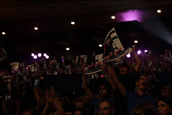 موج هادر هزّ مسرح نيوستار.. رحبوا بالنيوستار 2011 ماندو جريس من فسوطه صورة رقم 20 موج هادر هزّ مسرح نيوستار.. رحبوا بالنيوستار 2011 ماندو جريس من فسوطه صورة رقم 20