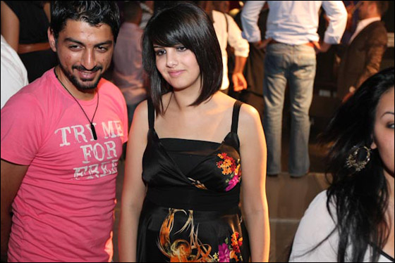 موج هادر هزّ مسرح نيوستار.. رحبوا بالنيوستار 2011 ماندو جريس من فسوطه صورة رقم 77 موج هادر هزّ مسرح نيوستار.. رحبوا بالنيوستار 2011 ماندو جريس من فسوطه صورة رقم 77