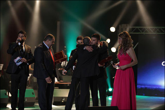 موج هادر هزّ مسرح نيوستار.. رحبوا بالنيوستار 2011 ماندو جريس من فسوطه صورة رقم 70 موج هادر هزّ مسرح نيوستار.. رحبوا بالنيوستار 2011 ماندو جريس من فسوطه صورة رقم 70