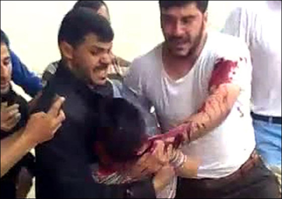 دبابات الجيش السوري تحاصر بلدات في حمص وحماة وأنباء عن سقوط جرحى صورة رقم 1 دبابات الجيش السوري تحاصر بلدات في حمص وحماة وأنباء عن سقوط جرحى صورة رقم 1