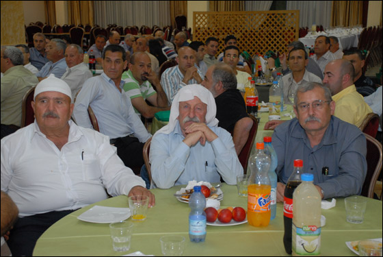 مركنتيل يحتضن زبائنه من رجال الأعمال وأصحاب المصالح في لقاء دافئ ومميّز صورة رقم 4 مركنتيل يحتضن زبائنه من رجال الأعمال وأصحاب المصالح في لقاء دافئ ومميّز صورة رقم 4