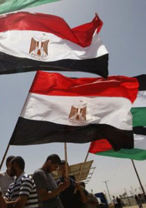 بعد الثورة.. اقتصاد مصر يحيطه الغموض! صورة رقم 1