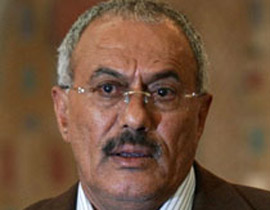 الرئيس اليمني يتلقى العلاج في مستشفى عسكري بعد اصابته جراء قصف على القصر الرئاسي صورة رقم 1