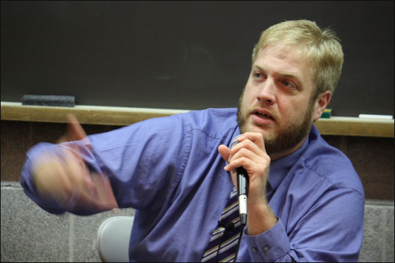 امام امريكي يمزج الايات القرانية بموسيقى البوب العصرية!! صورة رقم 4