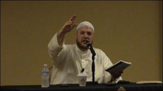 امام امريكي يمزج الايات القرانية بموسيقى البوب العصرية!! صورة رقم 6