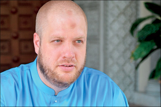 امام امريكي يمزج الايات القرانية بموسيقى البوب العصرية!! صورة رقم 5