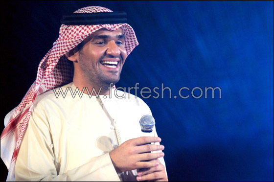 الجسمي يحتفل بنادي الجزيرة الى جانب اللاعبين والجمهور صورة رقم 6 الجسمي يحتفل بنادي الجزيرة الى جانب اللاعبين والجمهور صورة رقم 6