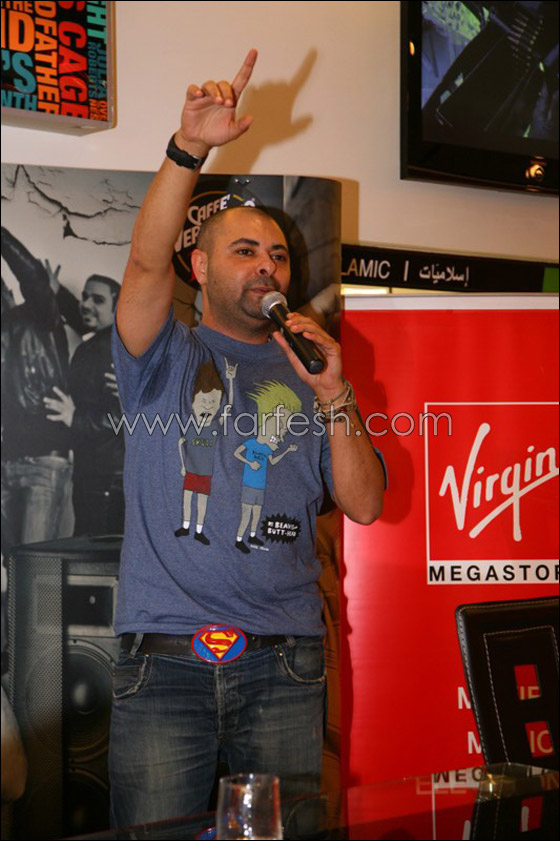 خالد مصطفى يطلق ألبومه الأول خالد مصطفى يطلق ألبومه الأول