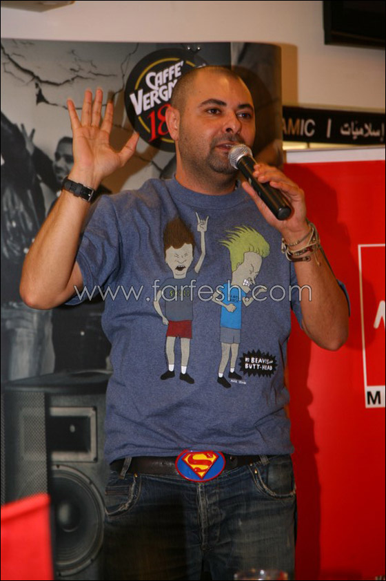 خالد مصطفى يطلق ألبومه الأول خالد مصطفى يطلق ألبومه الأول