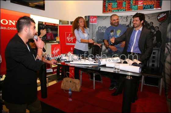 خالد مصطفى يطلق ألبومه الأول خالد مصطفى يطلق ألبومه الأول