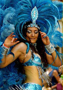 الطالب السعودي يجذب الفتاة الامريكية.. والزواج بات محتملا!! صورة رقم 2