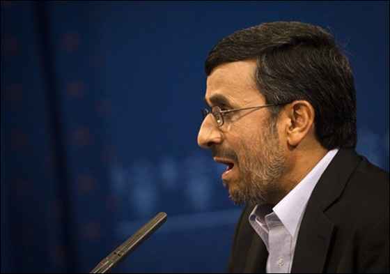 عرّاف يقرأ الطالع لنجاد ويتصل بالجن التابع للموساد الاسرائيلي   صورة رقم 13