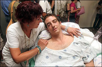 القبض على جاسوس اسرائيلي في مصر.. والشباب يسخرون منه  صورة رقم 4