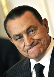 للمرة الثانية.. محامي مبارك يؤكد انه يبكي كثيرا وصحته متردية صورة رقم 2 للمرة الثانية.. محامي مبارك يؤكد انه يبكي كثيرا وصحته متردية صورة رقم 2