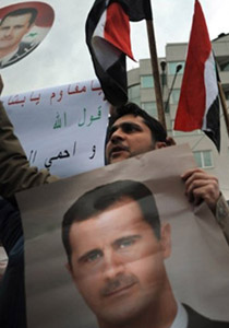 كاتبة سورية: النساء السوريات تتعرضن للاغتصاب اثناء التحقيق! صورة رقم 2